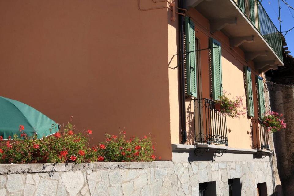 B&B Pisolo E I Persi Pien Roccasparvera Экстерьер фото