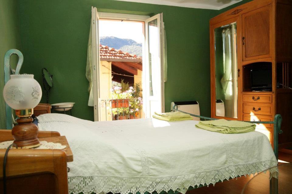 B&B Pisolo E I Persi Pien Roccasparvera Экстерьер фото